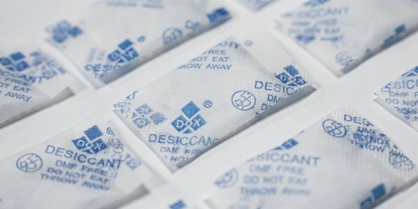 工業(yè)五金防潮，硅膠干燥劑助力生產(chǎn)提質(zhì)增效